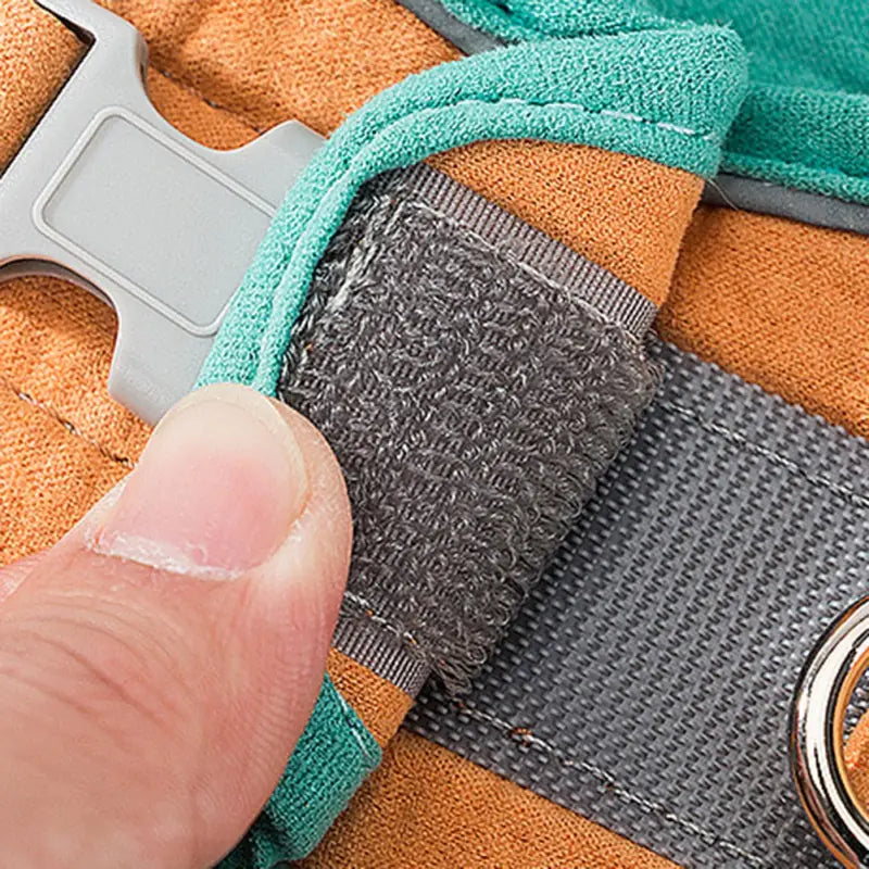 Cat Harness Leash Set – Adjustable, Breathable & Stylish for Outdoor Adventures