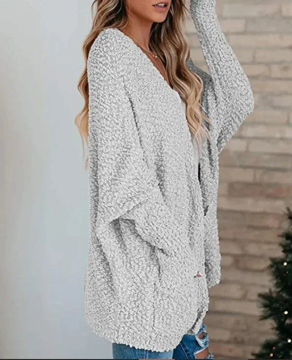 Knitted Double Pocket Cardigan Sweater – Cozy Knit Comfort with Functional Pockets
