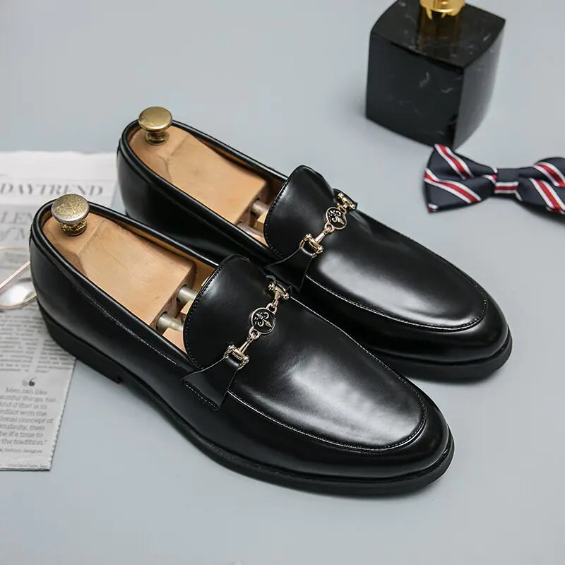 Men’s Classic Metal Chain Loafers – Timeless Sophistication &amp; Comfort
