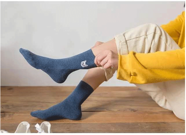 Embroidered Cat Socks for Women – Playful Comfort in Every Step
