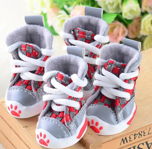 Pet Woven Shoes – Breathable Lightweight Paw Protection in Bold Colors (Sizes 1–5)