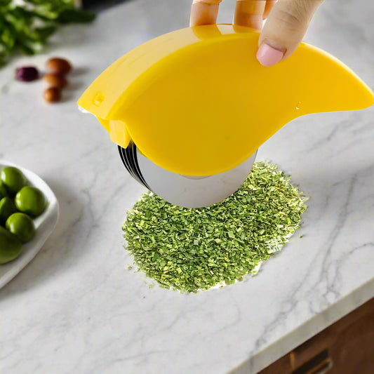 Creative Kitchen Tools – Rolling Vegetable Cutter (Stainless Steel, Green or Yellow)