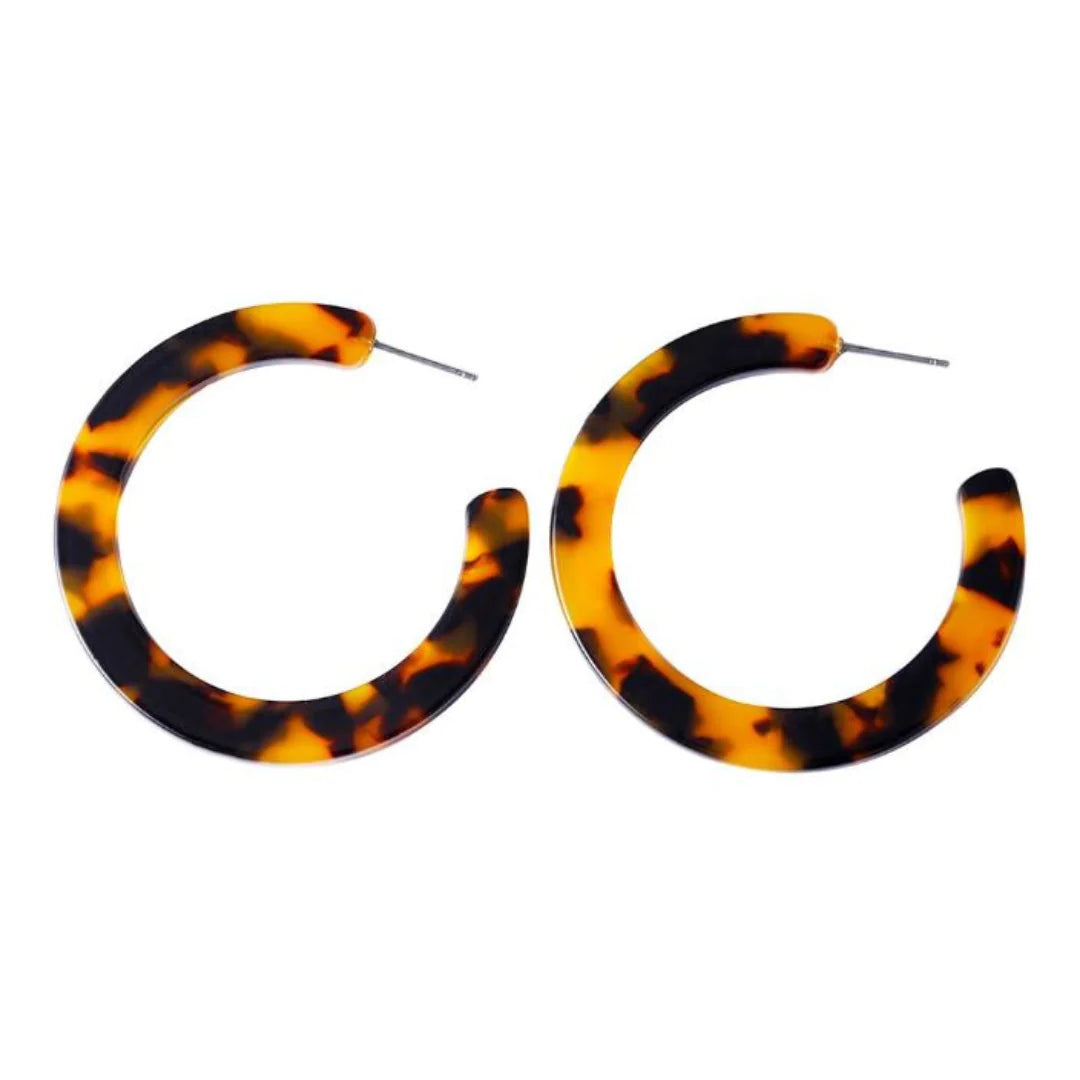 Annie Earrings – Lightweight Tortoise Shell Resin Hoop Earrings