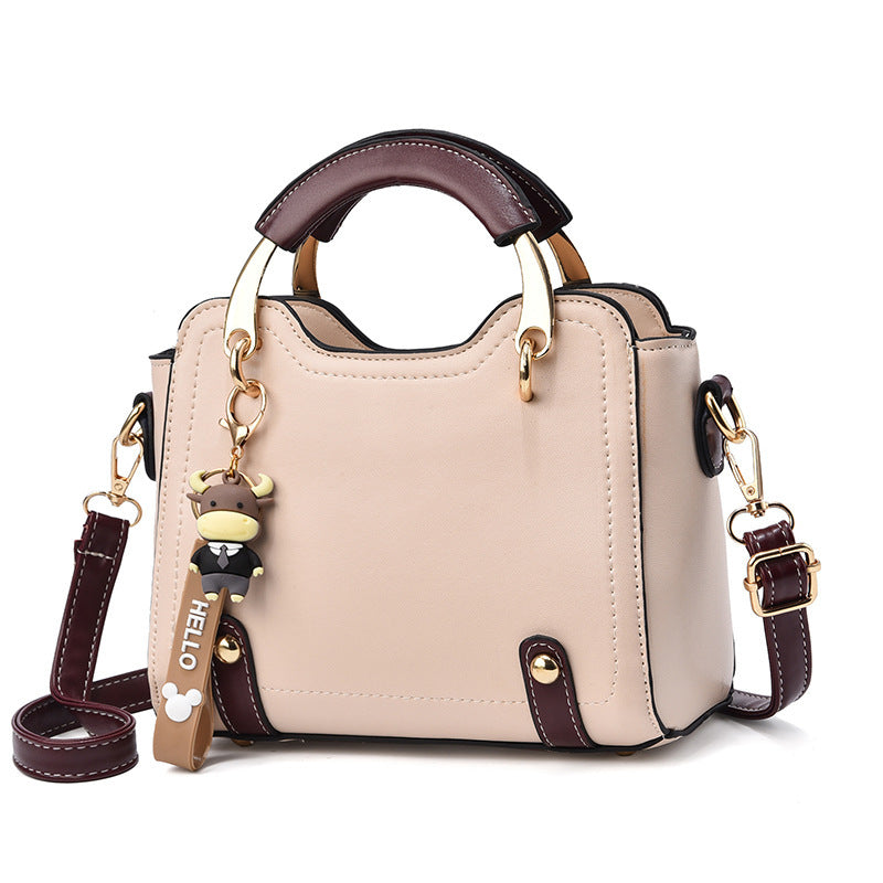 Cute Decorative Handbag – Versatile Shoulder, Crossbody & Handheld Purse with Elegant Gold Hardware