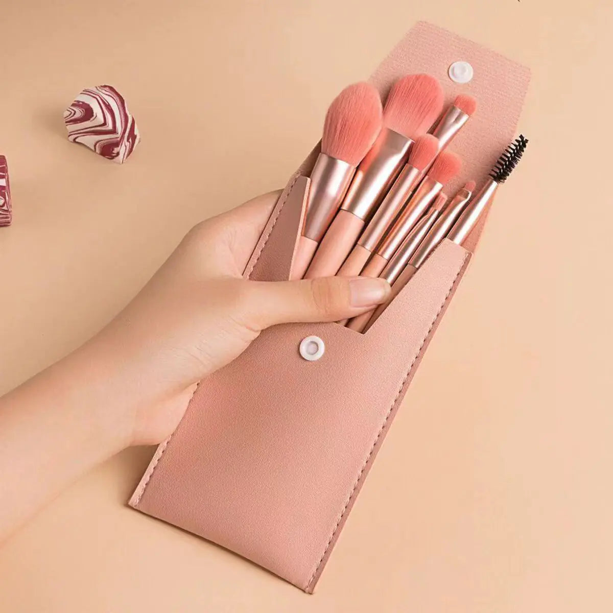 13-Piece Soft Makeup Brush Set for Beauty – Flawless Application with Velvet Bag