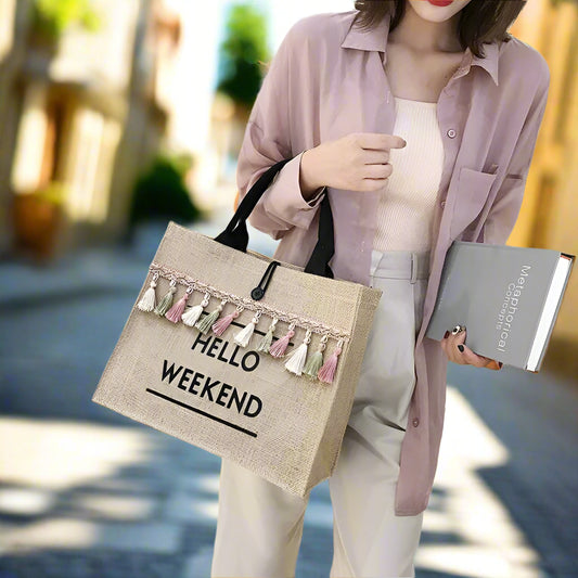 Summer Beach Bag: Perfect for Seaside Adventures