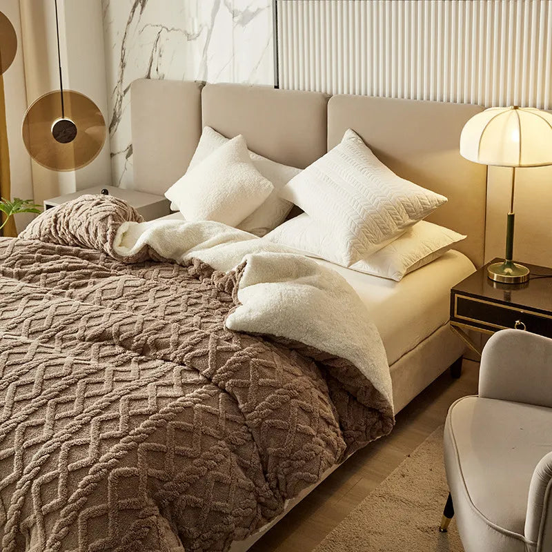 Soft Polyester Blanket – Modern Solid Color Throw (Multiple Sizes & Colors)