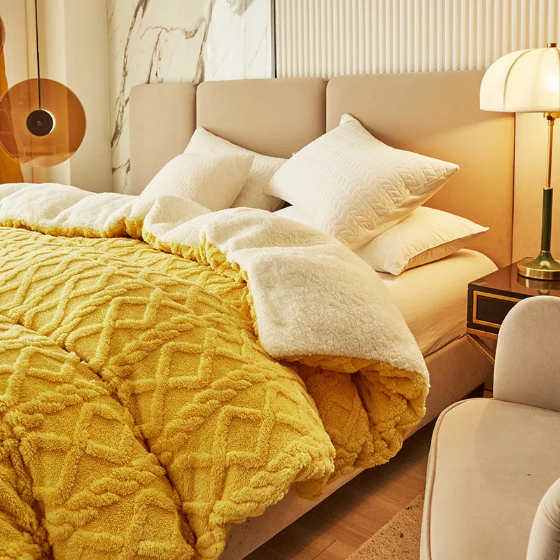 Soft Polyester Blanket – Modern Solid Color Throw (Multiple Sizes & Colors)