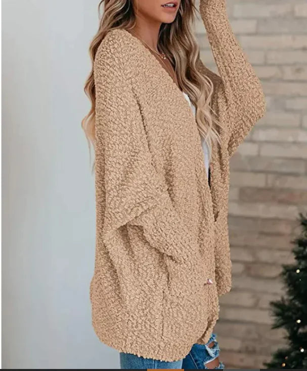 Knitted Double Pocket Cardigan Sweater – Cozy Knit Comfort with Functional Pockets