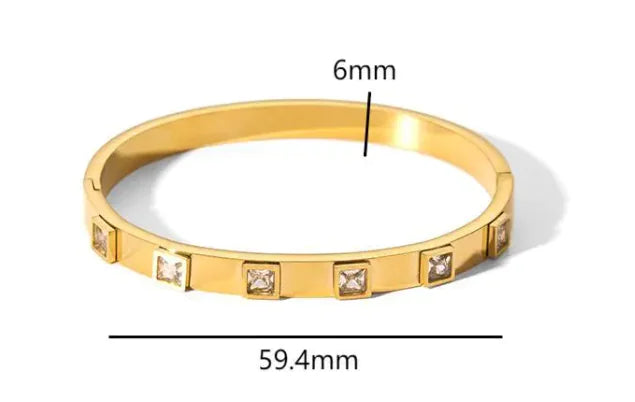 Luxe Star Buckle Bracelet: Modern Elegance Meets Durability
