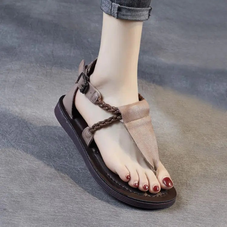 Women's Clip Toe Sandals – Flat, Lightweight, and Summer-Ready in Beige or Brown