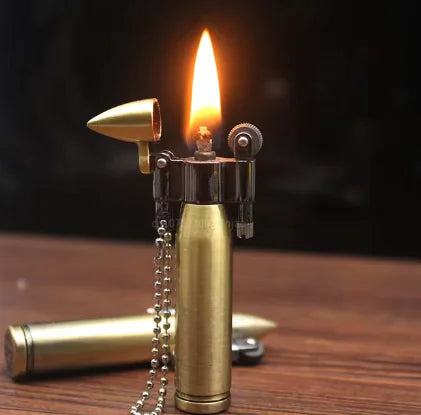 Retro Bullet Kerosene Lighter Keychain – Vintage Design Meets Everyday Utility
