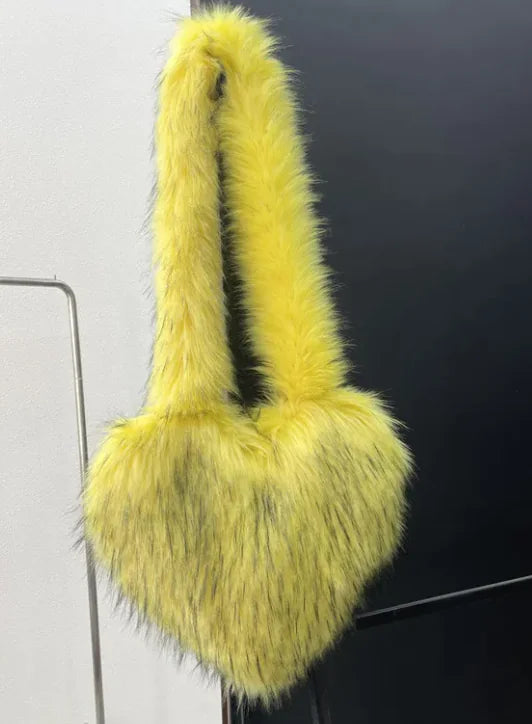 Women Heart Shape Faux Fur Fleece Shoulder Bag