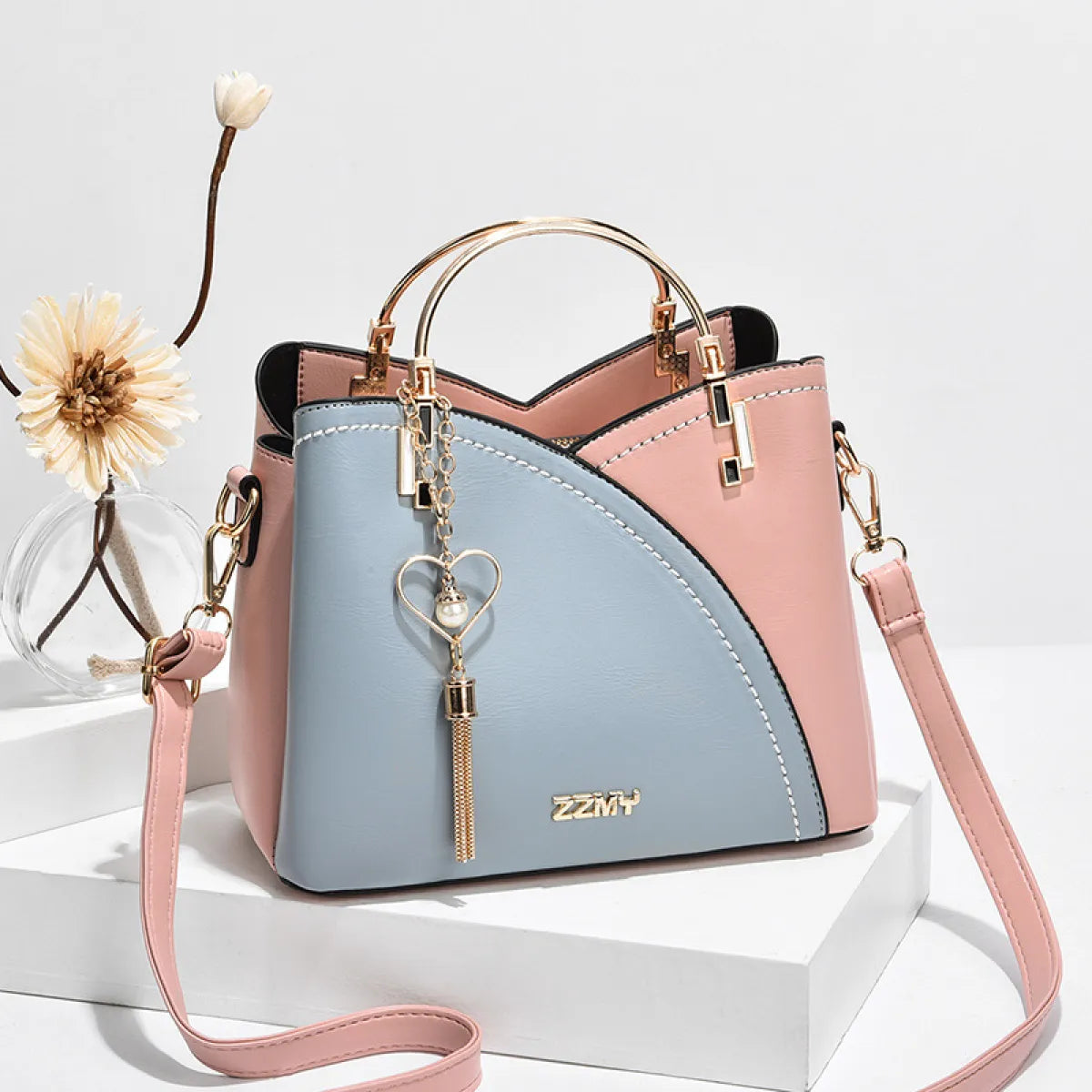 Street Chic Medium PU Leather Handbag – Stylish Everyday Essential