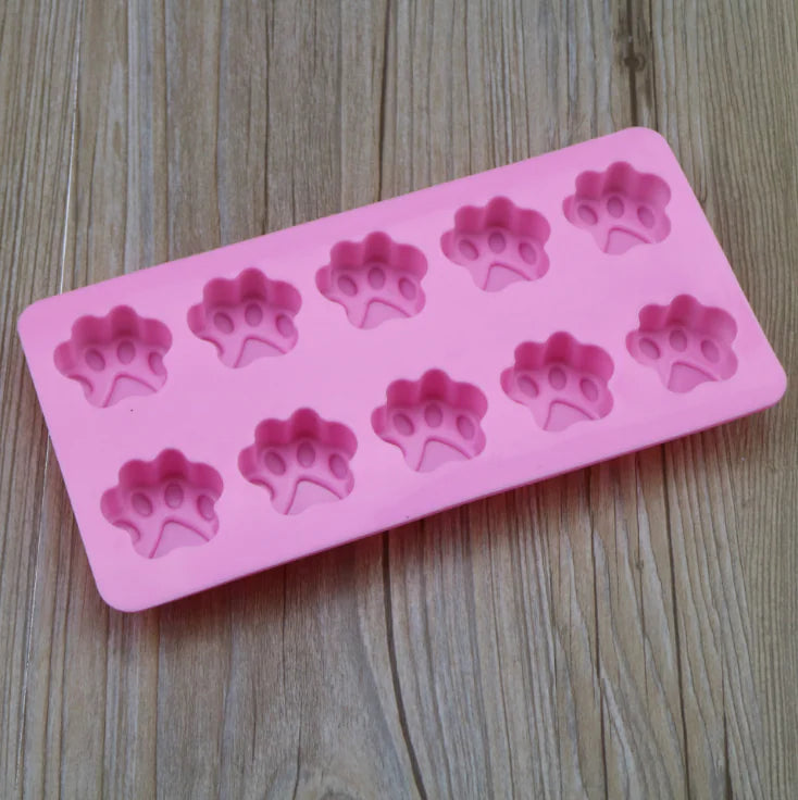 Silicone Puppy Paw &amp; Dog Bone Cake Molds – Bake with Love for Your Furry Friends