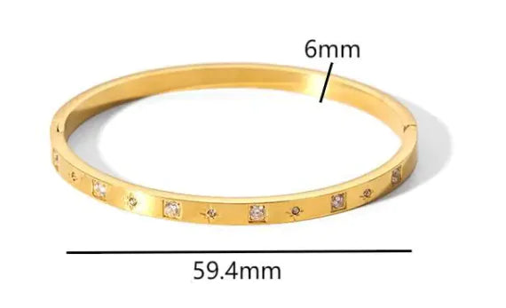 Luxe Star Buckle Bracelet: Modern Elegance Meets Durability
