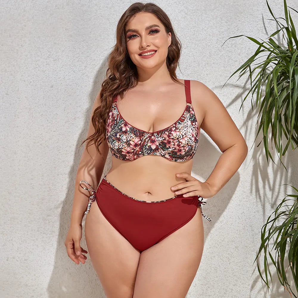 Plus-Size Floral Two-Piece Swimsuit – Elegant, Comfortable Fit in Bold Summer Prints (Sizes L–4XL)
