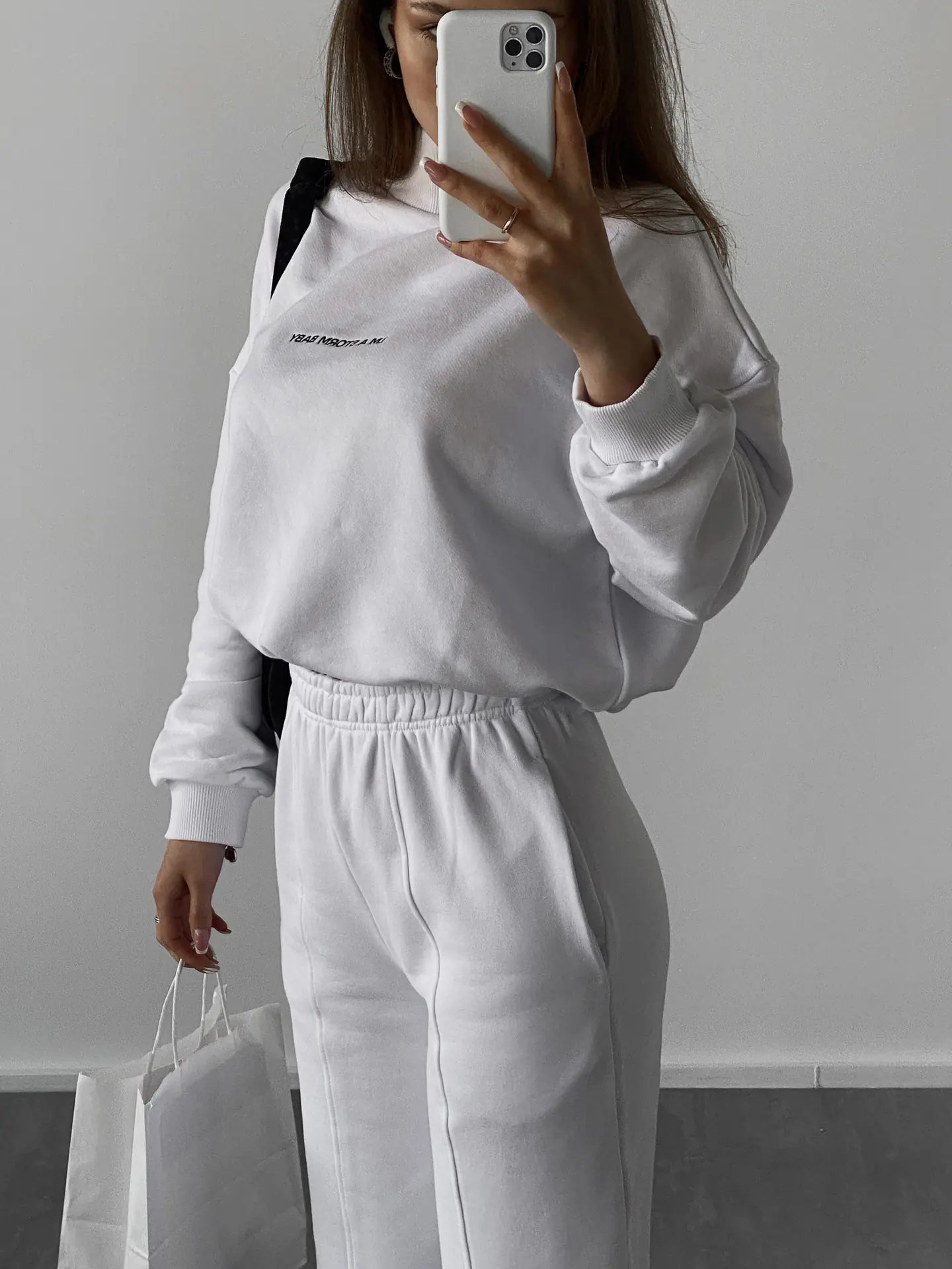 Women’s Printed Sweater Two-Piece Set – Cozy Sweatshirt & Matching Trousers, Soft Polyester Knit (S–XL)