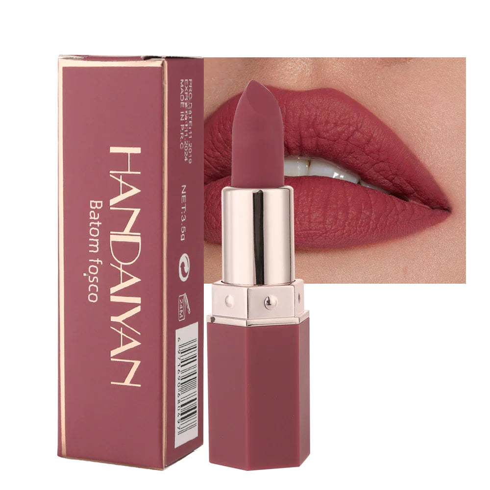 Matte Lip Glaze – Waterproof, Vivid Color, Nourishing Comfort (6 Shades)