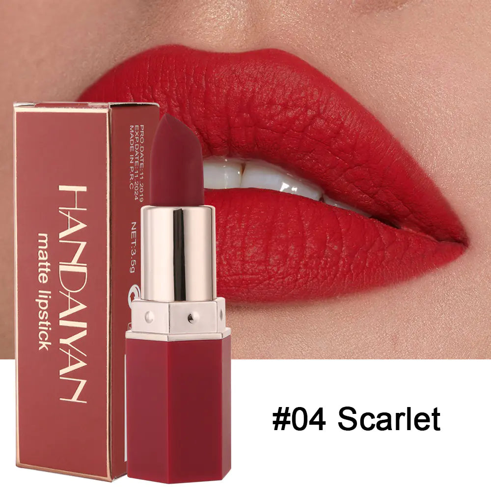 Matte Lip Glaze – Waterproof, Vivid Color, Nourishing Comfort (6 Shades)