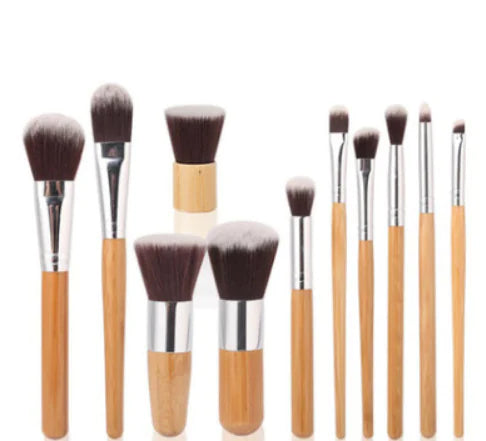 11-Piece Wooden Color Makeup Brush Set – Premium Rayon Bristles with Bamboo Handles