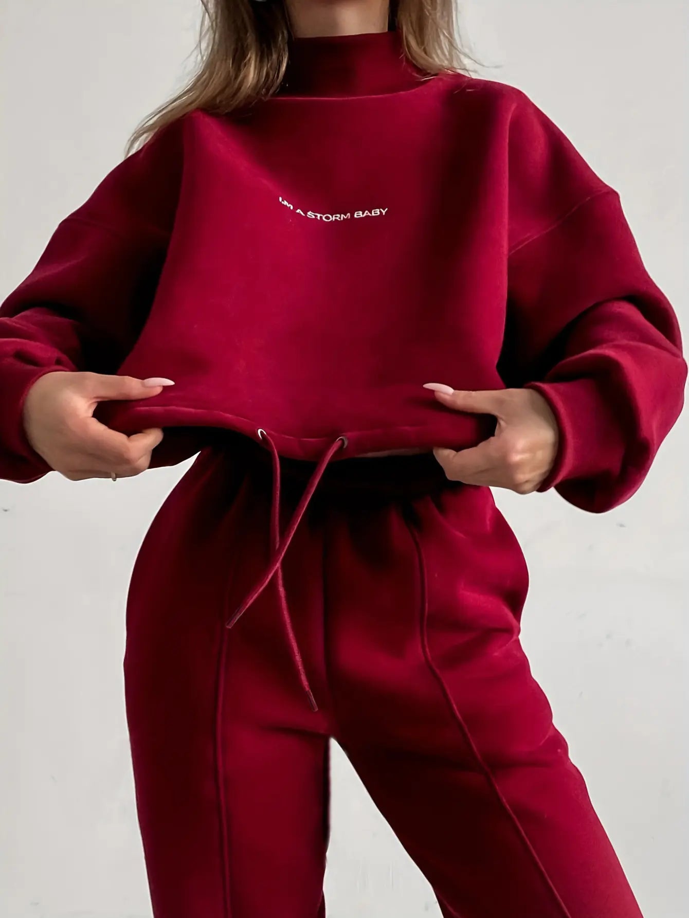 Women’s Printed Sweater Two-Piece Set – Cozy Sweatshirt & Matching Trousers, Soft Polyester Knit (S–XL)